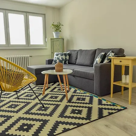 Apartment Jugoslavija *
